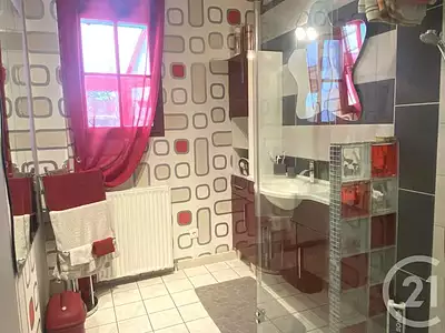 Maison, 134,8 m²