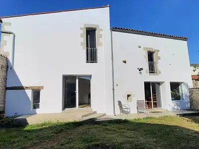 Maison, 295 m²