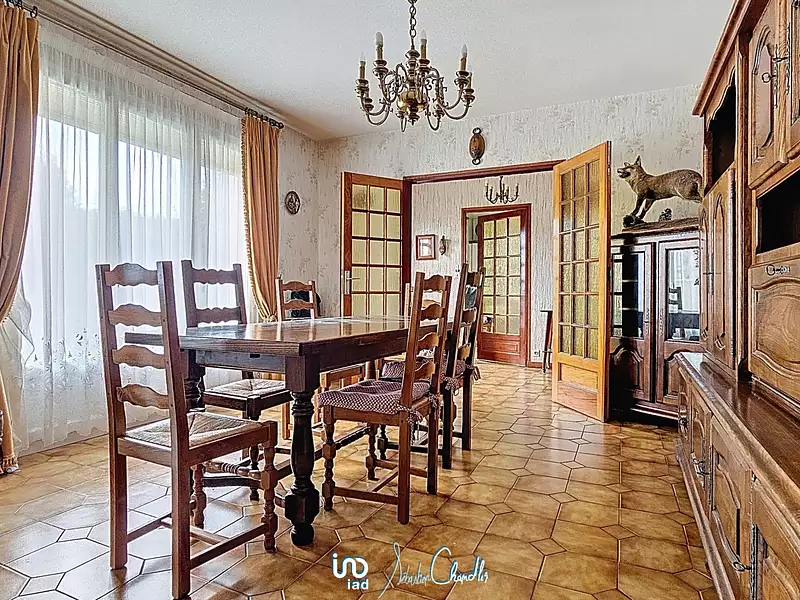 Maison, 190 m²