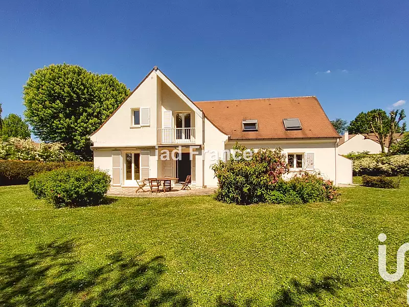 Maison, 259 m²