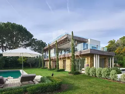 Maison, 330 m²