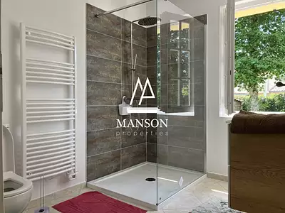 Maison, 180 m²