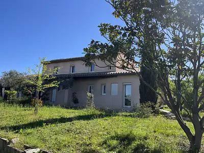 Maison, 151 m²