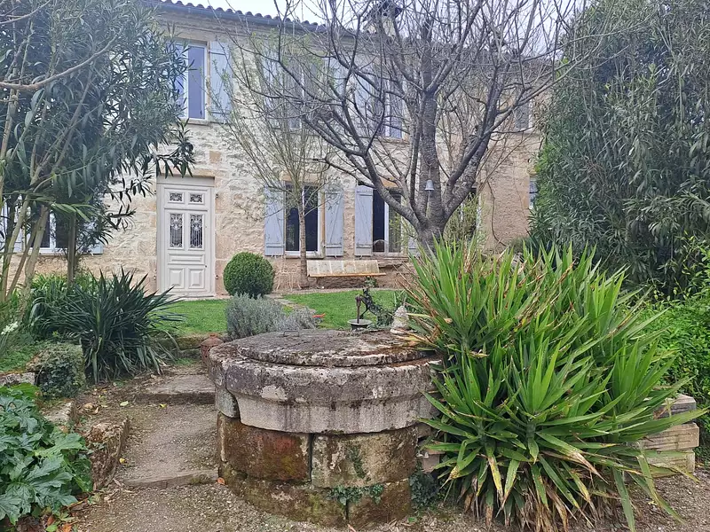 Maison, 248 m²