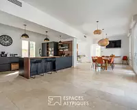 Maison, 277 m²