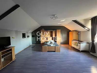 Maison, 225 m²