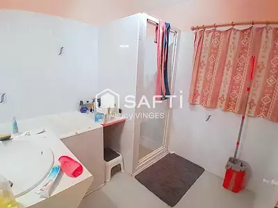 Maison, 170 m²