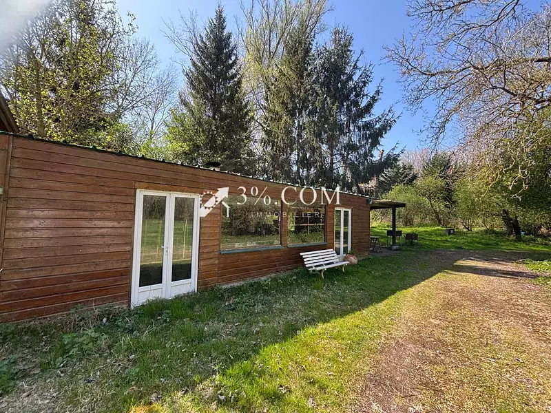Terrain, 122 030 m²