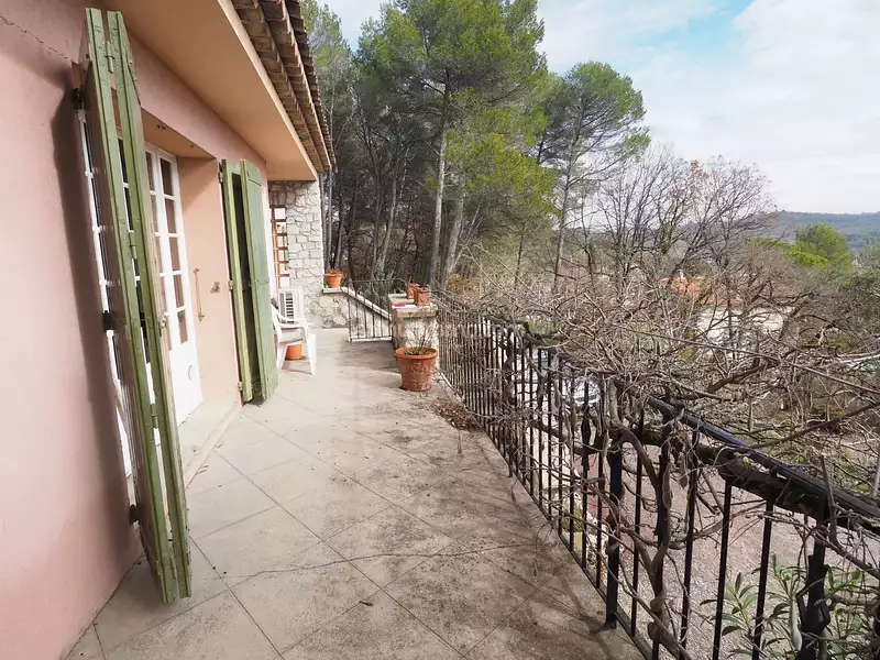 Maison, 175 m²