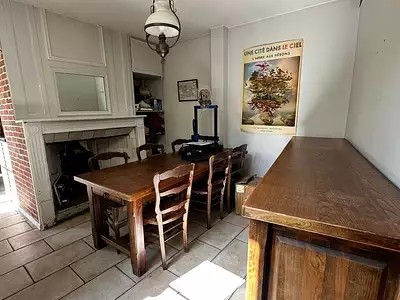 Maison, 166 m²