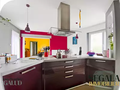 Maison, 230 m²