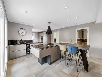Maison, 200 m²