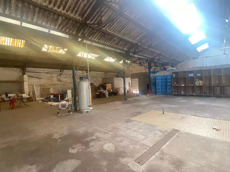 Parking, 600 m²