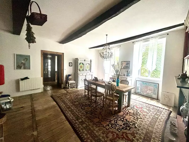Maison, 280 m²