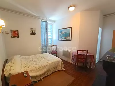 Maison, 370 m²