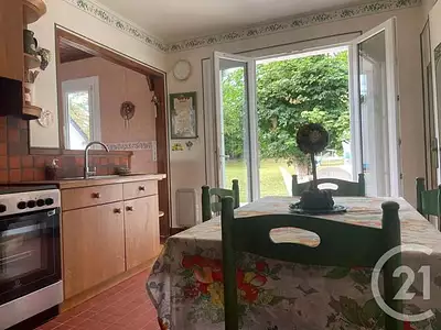 Maison, 225,8 m²