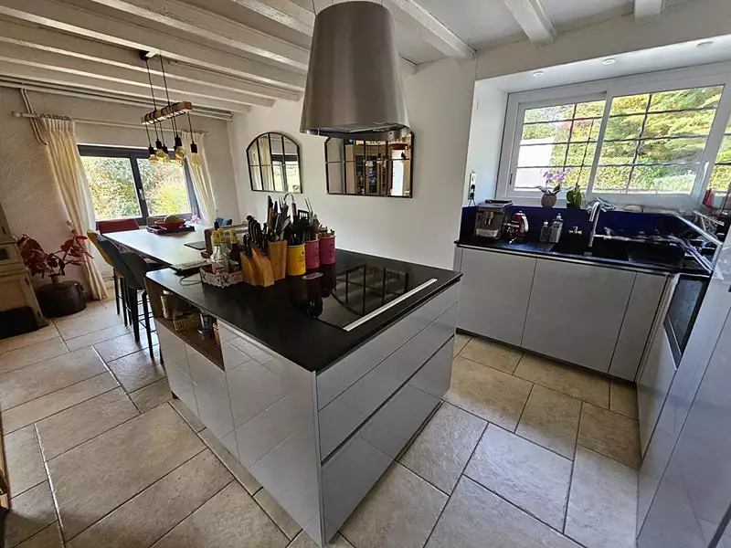 Maison, 181 m²
