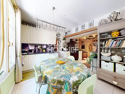 Maison, 313 m²