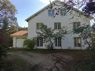 Maison, 180 m²