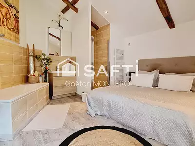 Maison, 204 m²