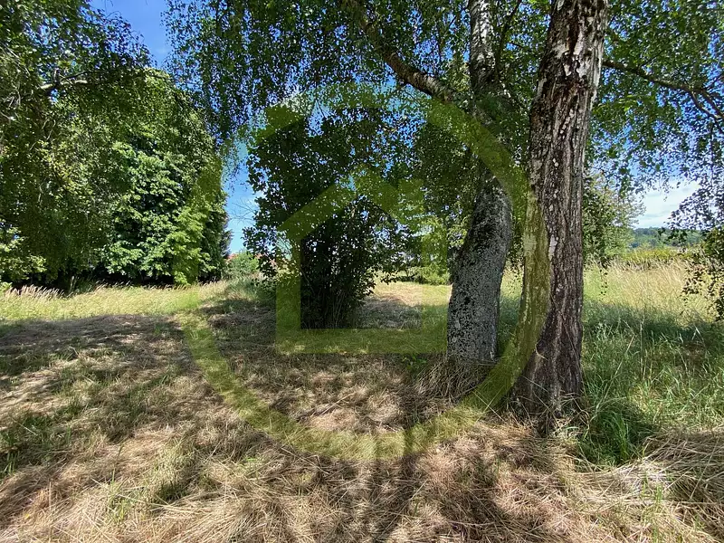 Terrain, 1 300 m²