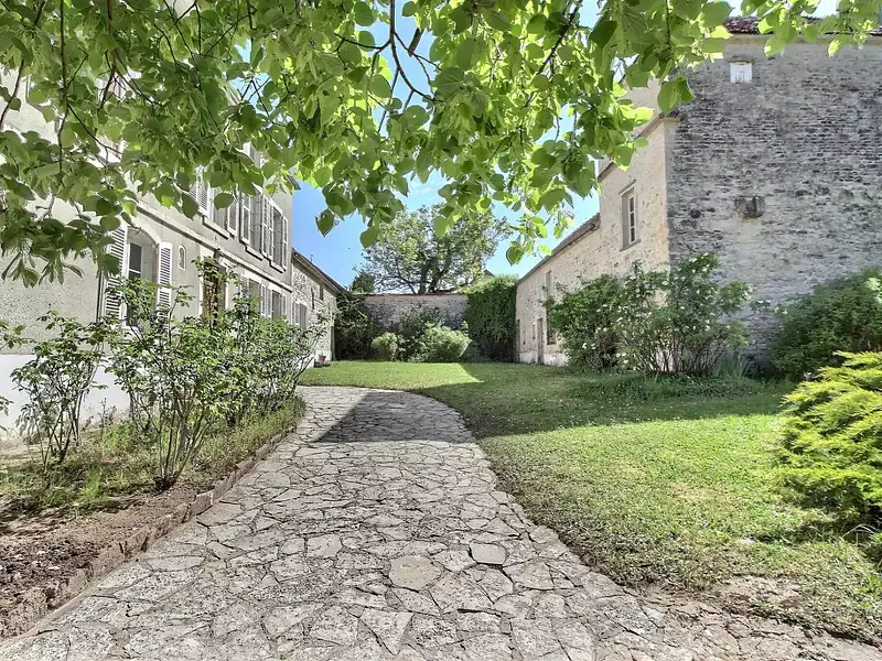 Maison, 260 m²
