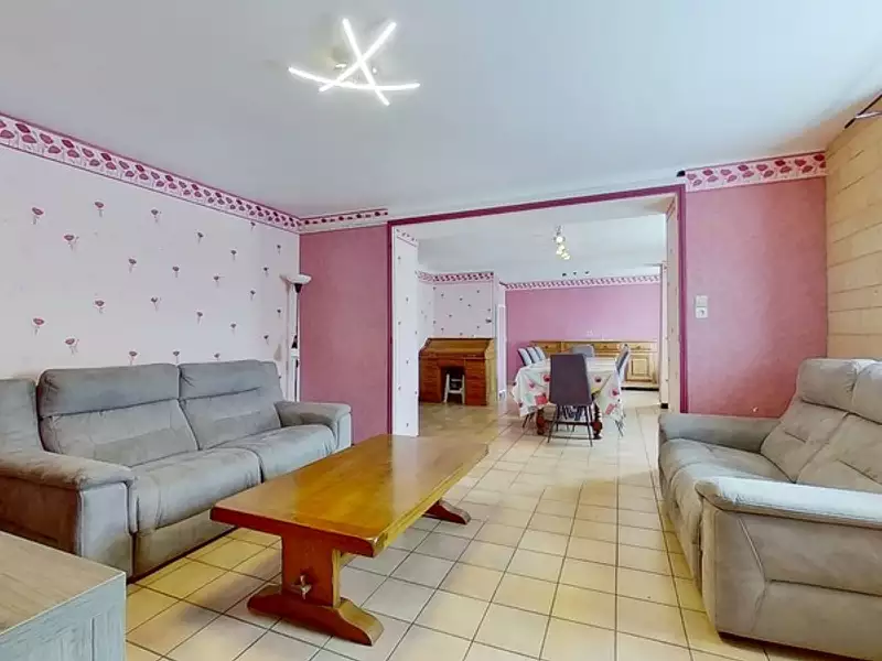 Maison, 233 m²