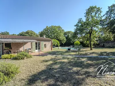 Maison, 250 m²