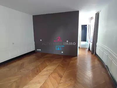 Maison, 220 m²