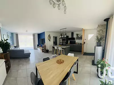 Maison, 116 m²