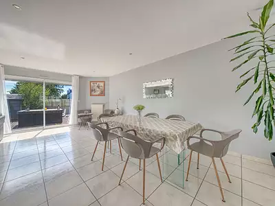 Maison, 145 m²