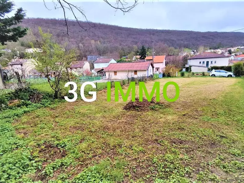 Terrain, 334 m²