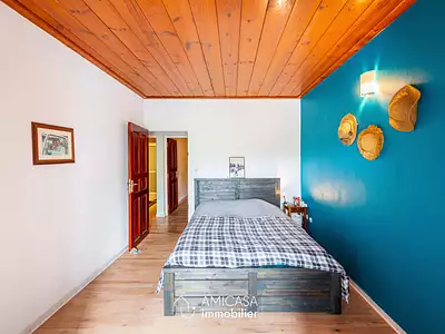 Maison, 245 m²