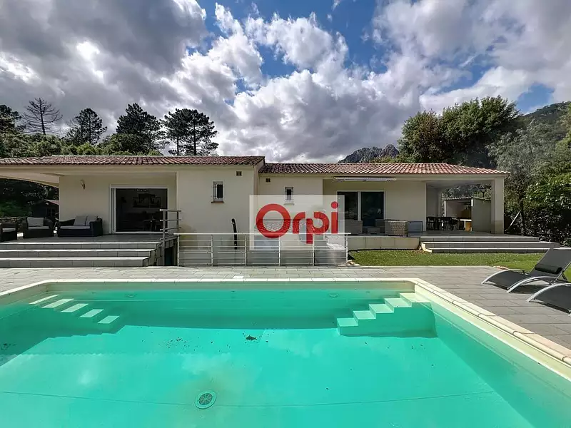 Maison, 124 m²