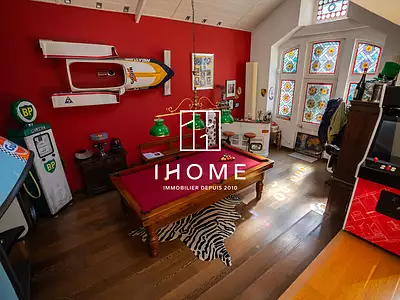 Maison, 225 m²