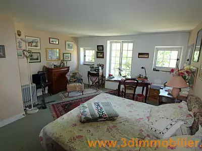 Maison, 260 m²
