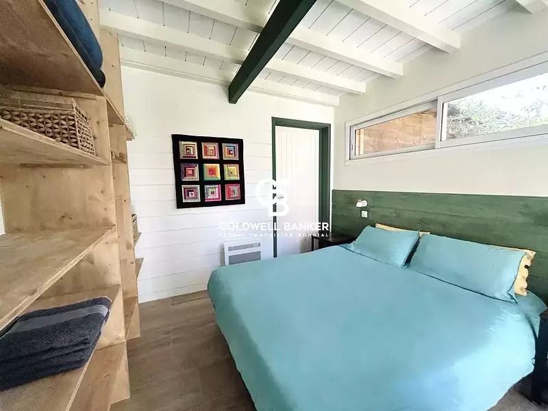 Maison, 240 m²