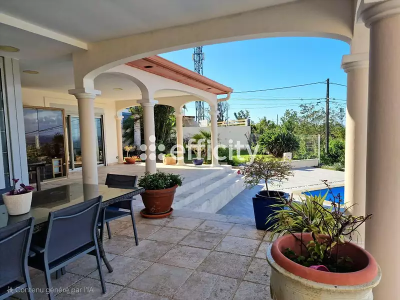 Maison, 168 m²