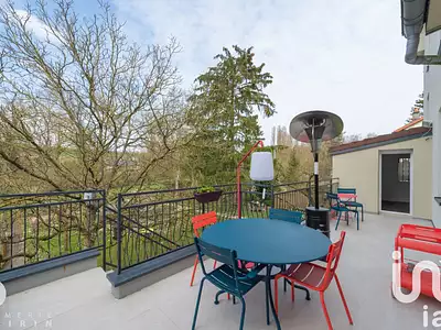 Maison, 222 m²