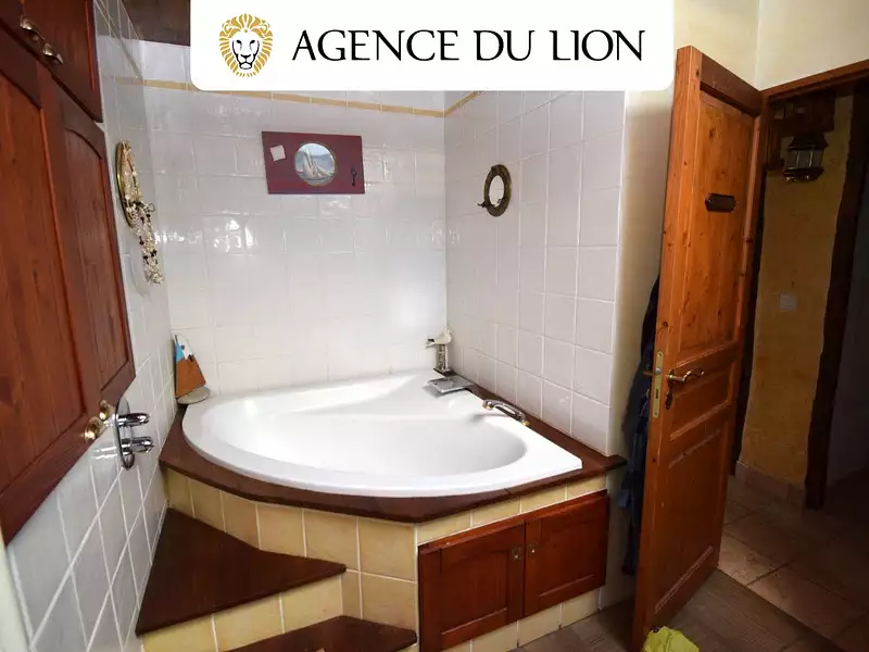 Maison, 160 m²