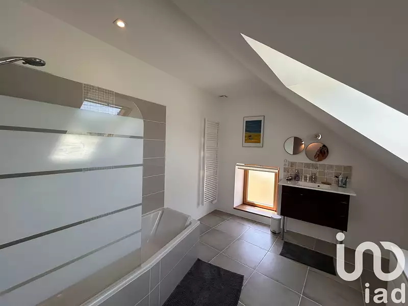 Maison, 167 m²
