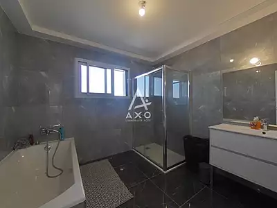 Maison, 115 m²