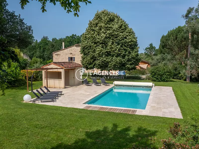 Maison, 430 m²