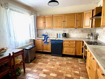 Maison, 169 m²