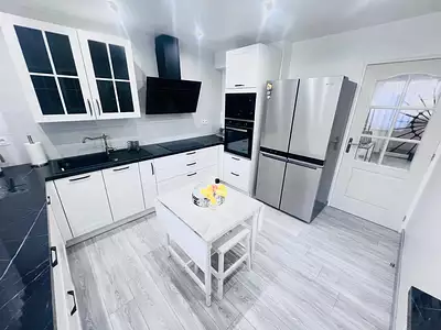 Maison, 166 m²