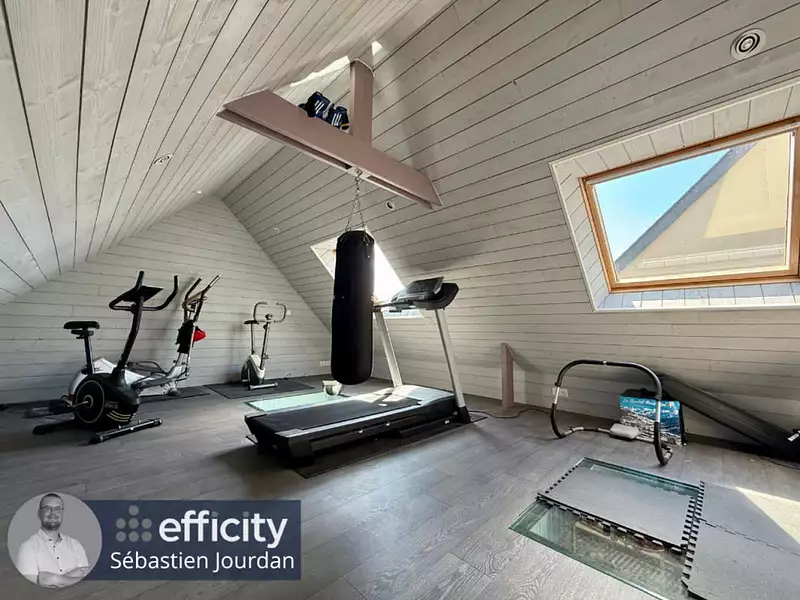 Maison, 187 m²
