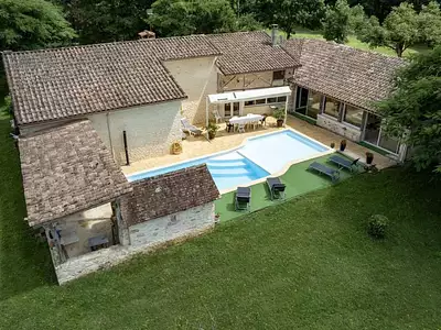 Maison, 210 m²