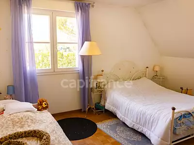 Maison, 250 m²