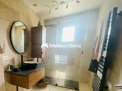 Maison, 155 m²