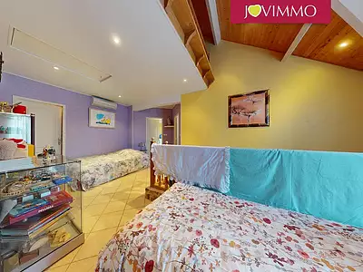 Maison, 260 m²